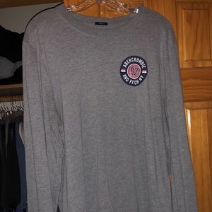 Abercrombie & Fitch Tee